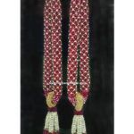 DG004-Red-Rose-with-Nanthiyavattai-Net-Garlands-1-Pair