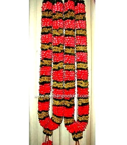 RPG016-Red-Green-with-Gold-Garlands-1-Pair