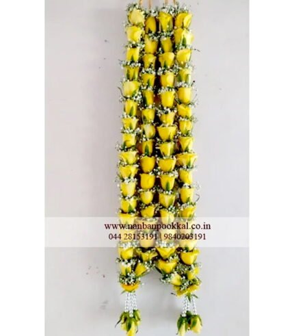 GG028-Yellow-Rose-with-Gypsophila-Garland-1-Pair