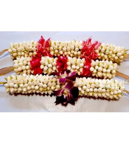 MFMC007-Nanthiyavattai-with-Mix-Flowers-Real-Flower-Veni-for-Womens-Elegant-Hairstyle-Design