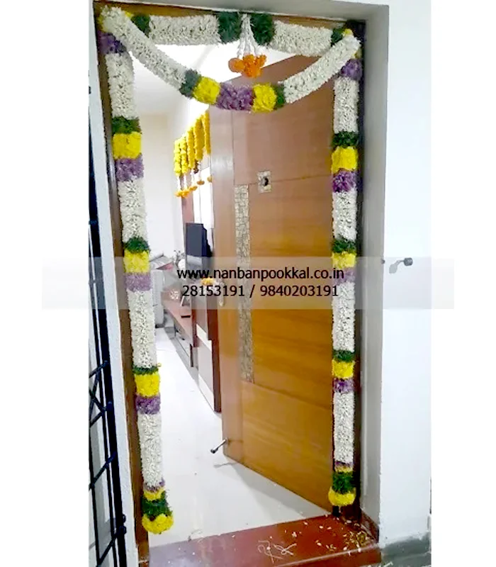 DG004-Sampangi-with-Purple-Samanthi-Yellow-Samanthi-Door-Flower-Garland-Vasakal-Maalai-Nilai-maalai