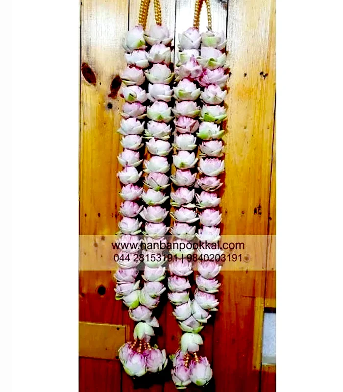 LG027-Blooming-Lotus-Garland-for-Wedding-and-Reception-1-Pair