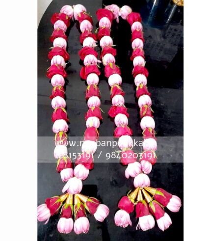 LG031-Lotus-with-Red-Rose-Garland-1-Pair-1