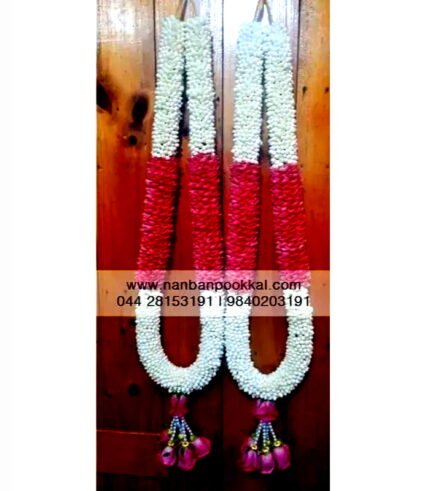 MFC004-Nanthiyavattai-with-Dark-Pink-Rose-Petal-Garlands-1-Pair